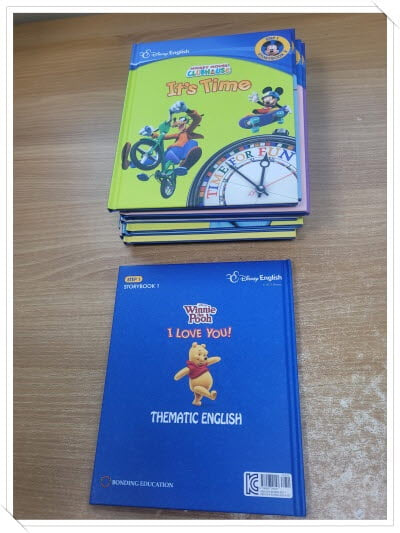 Disney English THEMATIC ENGLISH Sept1 STORYBOOK 1~12권 세트.지은이 Disney English.출판사 BONDING EDUCATION.