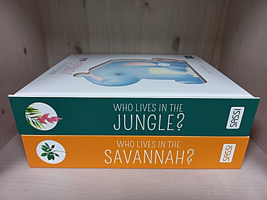 Who Lives in the Savannah?/ Who Lives in the Jungle? /: Sound book (Board Book)