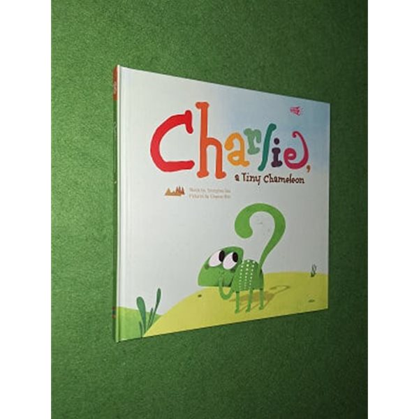 Charlie, a Tiny Chameleon