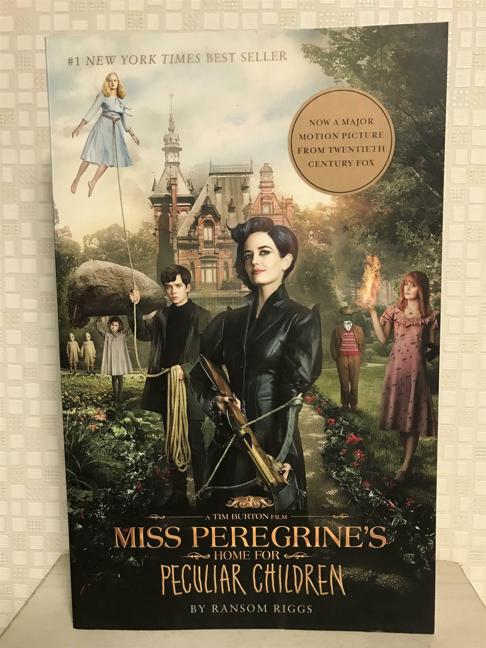 Miss Peregrine's Peculiar Children #1 : Miss Peregrine's Home for Peculiar Children